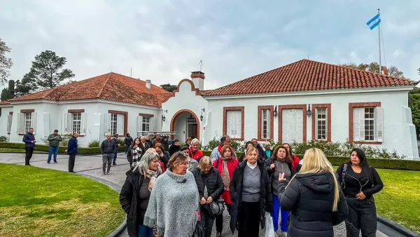 Adultos mayores en la Quinta de Olivos