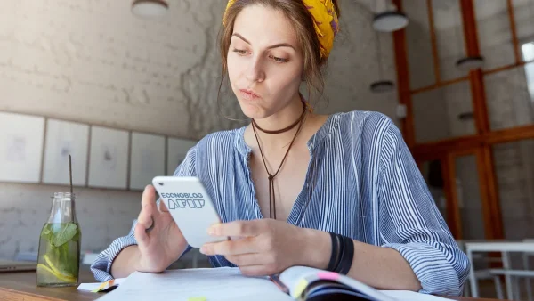 Teléfono celular de la AFIP