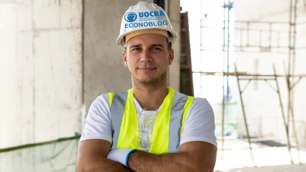 Trabajador de la Uocra en una construcción