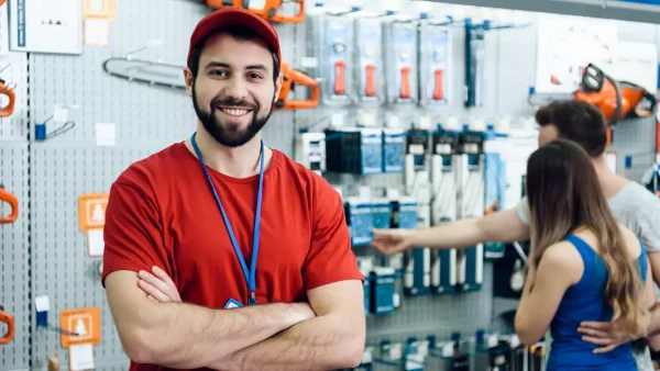 Comerciante en su negocio