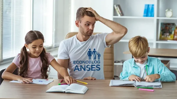 Padre del SUAF con remera de la Anses