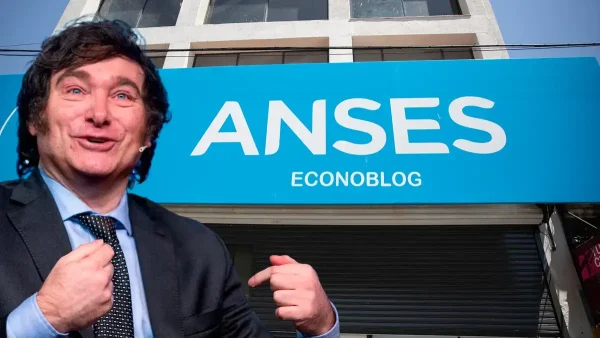 Javier Milei en oficina de Anses