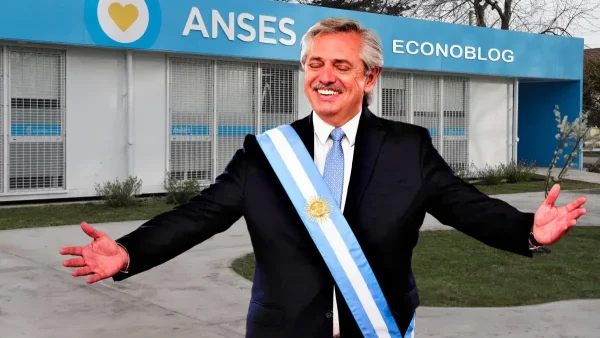 Alberto Fernández en oficina de Anses