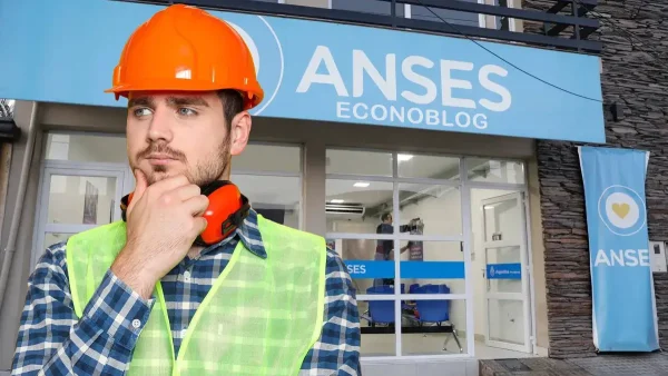 Trabajador con casco pensando en delegación de Anses