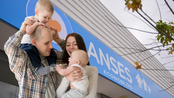 Familia del SUAF en Anses