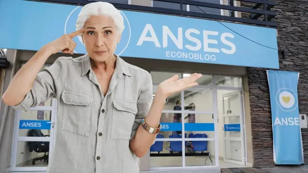 Jubilada pensando en oficina de Anses