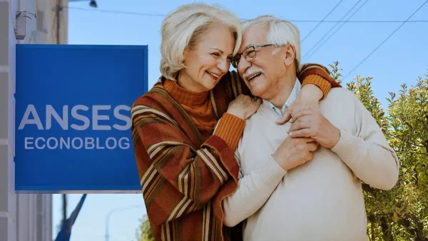 Jubilados felices en Anses