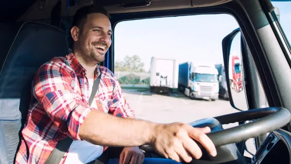 Camionero manejando