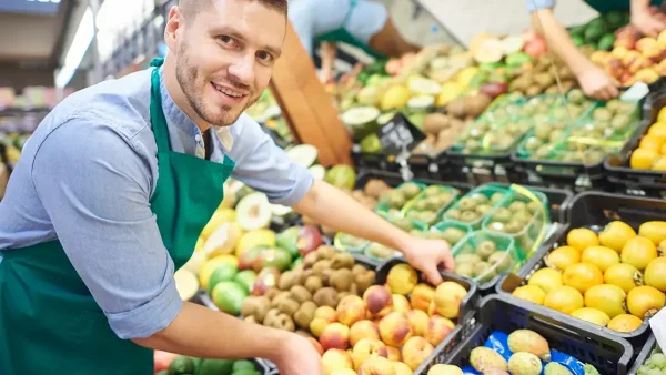 Trabajo de un empleado de comercio