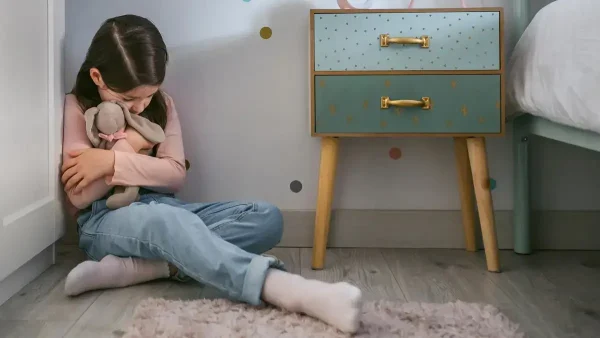 Niña triste