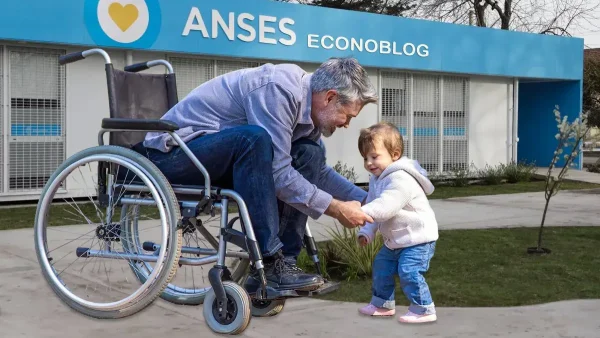 Titular de PNC con su hijo en Anses