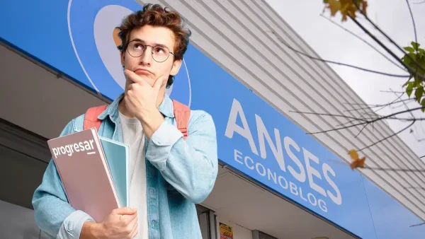 Estudiante de Progresar pensando en Anses