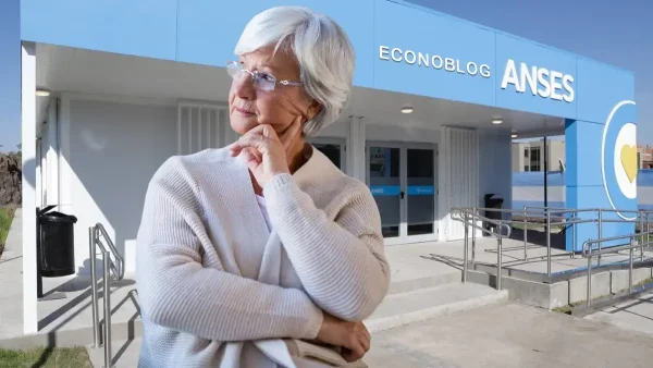 Jubilada pensando en Anses