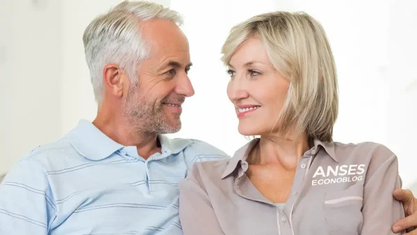 Pareja de jubilados de Anses