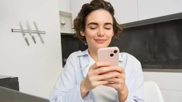 Usando el celular